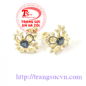 Hoa tai saphire thiên nhiên mang lại vẻ đẹp từ thiên nhiên tại vẻ đẹp sang trọng quý phái là món quà ý nghĩa nhất dành tặng phái đẹp