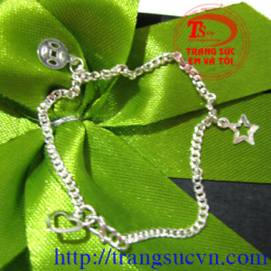 Lắc bạc mắt xích