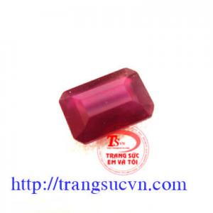 Ruby phi chữ nhật, hàng hiếm