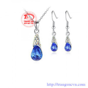 Mặt dây và bông tai topaz