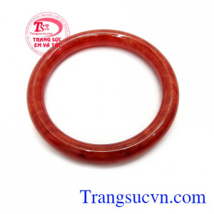 Vòng cẩm thạch đỏ