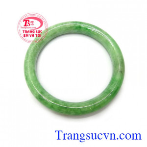 Vòng ngọc jadeite A