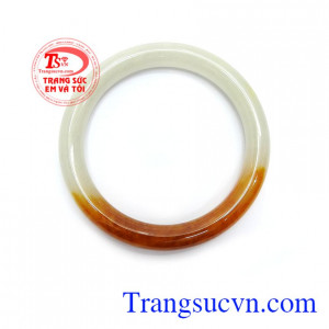 Ngọc cẩm thạch phớt vàng