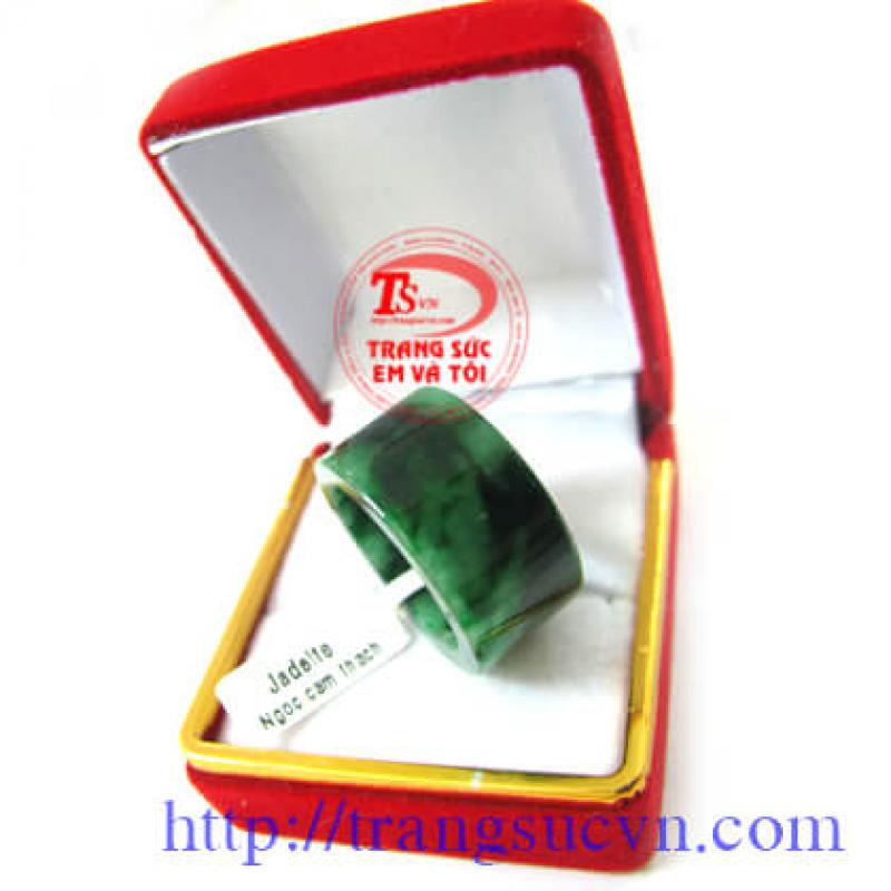 Ring Natural Jadeite