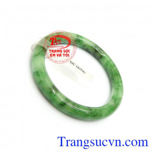 Vòng ngọc cẩm thạch to đẹp