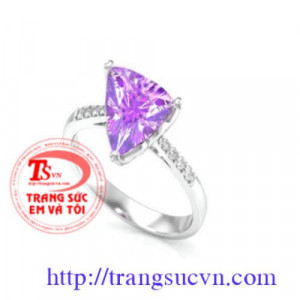 Nhẫn thạch anh tím 1