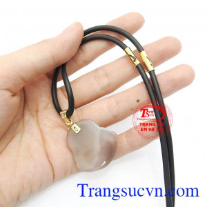 Bộ trang sức phật di lặc mã não tài lộc bao gồm mặt dây gắn đá mã não và dây cao su bọc vàng