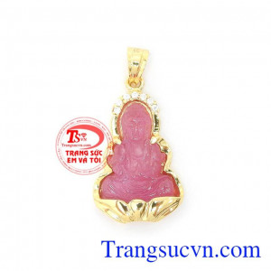 Phật Quan Âm trong phong thủy là biểu tượng mang lại bình an, thánh thiện, hướng phật và đem tới bình an cho người đeo