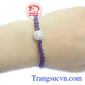 Chuỗi tay thạch anh tím xinh xắn là sản phẩm thạch anh thiên nhiên, sản phẩm xinh xắn với hạt charm bạc đẹp