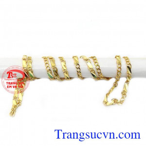 Chính sách bảo hành uy tín, giao hàng tận tình, chu đáo