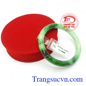 Vòng ngọc phỉ thúy đeo tay đẹp, hợp thời trang