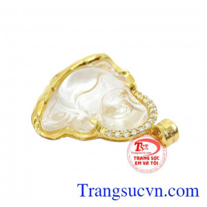 Đá thạch anh trắng đem lại sự may mắn và thành công trong công việc