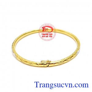 Chốt vòng được thiết kế thông minh, tiện dụng cho người dùng