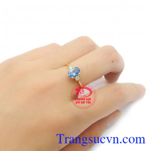 Thiết kế tinh tế,nhẹ nhàng, có thể phối hợp cùng nhiều trang phục khác nhau