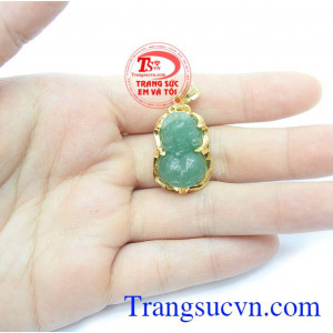 Tỳ hưu có tác dụng giải trừ tà khí, chiêu tài tác lộc, mang lại bình an, may mắn và hạnh phúc cho chủ nhân