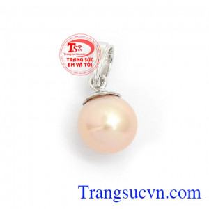 Mặt Dây Ngọc Trai Dịu Dàng kiểu dáng trẻ trung, chất lượng ngọc đảm bảo, phù hợp nhiều loại dây chuyền và phong cách khác nhau