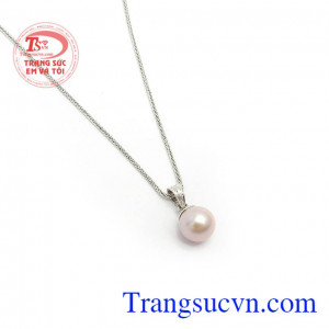 Bộ Dây Chuyền Ngọc Trai Xinh Xắn kết hợp giữa dây chuyền vàng trắng 10k Ý và mặt dây ngọc trai chất lượng