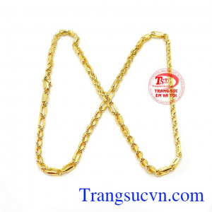 Khách hàng có thể kết hợp cùng mặt dây để tạo sự khác biệt