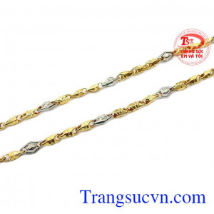 Các đường nét đều được chăm chút tỉ mỉ, kỹ lưỡng tạo nên một sản phẩm hoàn hảo