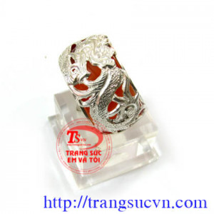 Nhẫn mã não bọc bạc