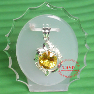 Mặt dây gắn đá Thạch Anh 7