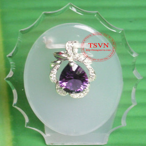 Mặt dây gắn đá Thạch Anh 13