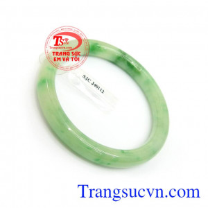 Vòng ngọc đẹp kiểm định SJC