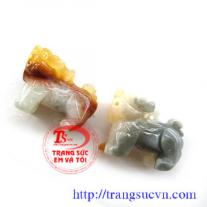 Chó trời phù hợp trưng bày cho ngôi nhà, nơi làm việc