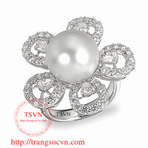 Nhẫn hoa ngọc trai