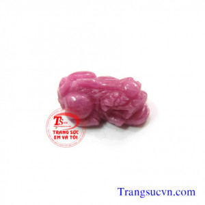 Tỳ hưu ruby