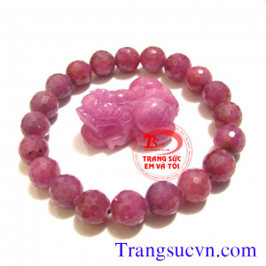 Bộ trang sức ruby tỳ hưu vòng tay ruby