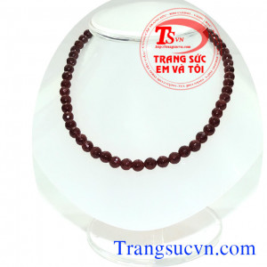 Chuỗi vòng Garnet thiên nhiên