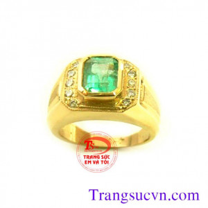 Nhẫn nam gắn đá emerald