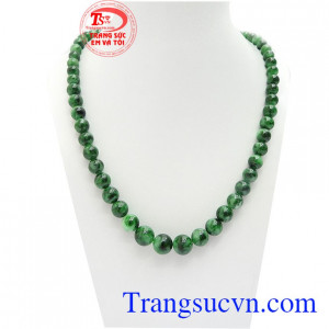 Chuỗi ngọc cẩm thạch may mắn là sản phẩm ngọc cẩm thạch thiên nhiên mang đến nhiều may mắn, sức khỏe cho người đeo