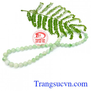 Chuỗi ngọc cẩm thạch thời trang là sản phẩm ngọc cẩm thạch thiên nhiên, sản phẩm đẹp có giấy kiểm định đá quý thiên nhiên