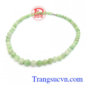 Sản phẩm ngọc cẩm thạch mang lại nhiều may mắn cho người đeo