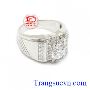 Nhẫn vàng trắng nam độc đáo là sản phẩm kiểu dáng sang trọng, tinh tế