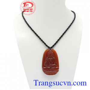 Mặt dây phật bản mệnh tuổi tuất và hợi là sản phẩm được chế tác từ đá mã não thiên nhiên