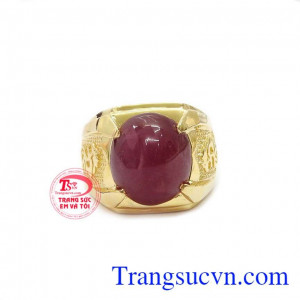 Nhẫn được gắn đá ruby làm tăng giá trị và hợp phong thủy cho người dùng