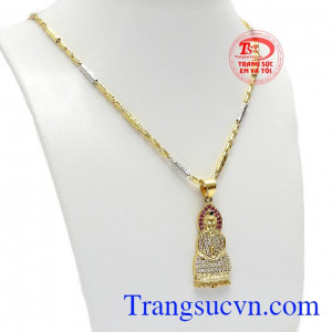 Dây chuyền vàng có kích thước phù hợp với mặt dây để tạo sự hài hòa cho bộ trang sức nam