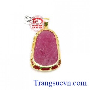 Sản phẩm được bọc vàng 14k sáng bóng, bền đẹp