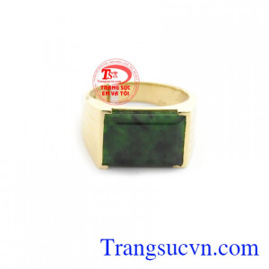 Trang sức có gắn đá quý sang trọng, đang là xu hướng mới được khách hàng yêu thích