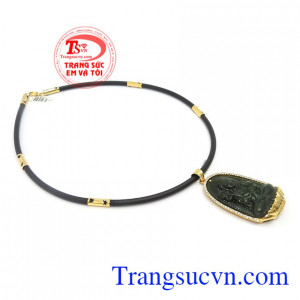 Ngọc nephrite thiên nhiên