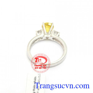 Nhẫn nữ vàng trắng 18k