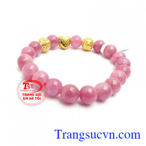 Chuỗi tay ruby phù hợp với người mệnh hỏa và thổ