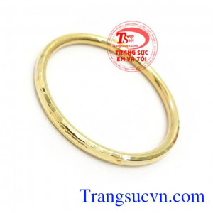 Lắc Tay Cho Bé Xinh Xắn chế tác tinh xảo, sắc nét, phù hợp làm quà tặng cho bé yêu vào những dịp ý nghĩa