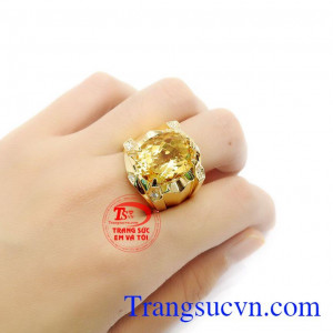 Sản phẩm được bảo hành 12 tháng, giao hàng toàn quốc. 