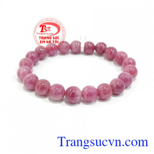 Chuỗi vòng ruby thiên nhiên là sản phẩm ruby đẹp, sang trọng