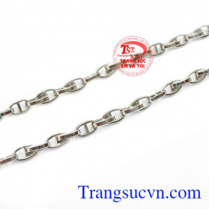 Thiết kế trẻ trung, năng động cho phái mạnh luôn tự tin thể hiện cá tính