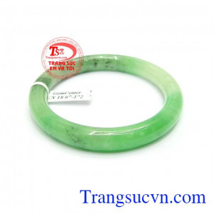 Ngọc cẩm thạch vòng tay thiên nhiên màu sắc đẹp, chất lượng cao